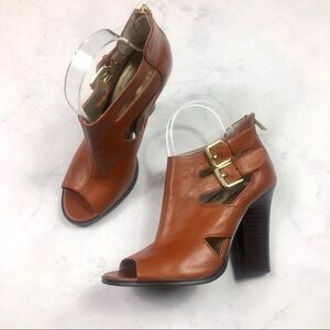 [Guess] Brown Open Toe Boot Heels
